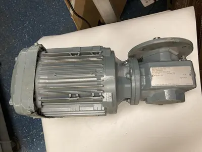 USED SEW-EURODRIVE SF37 DRN90S4