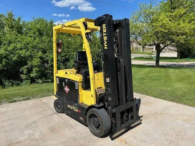 Used HYSTER E65XN-40 4-Wheel Sit down Electric Counterbalance Forklifts Illinois US | Somerset Equipment Sales #1546236