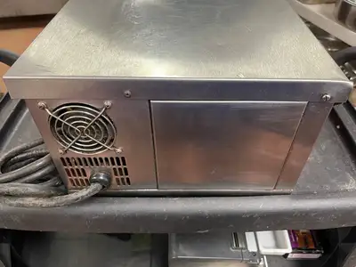 Used Hatco Used Hatco TF-2005 Electric Cheese Melter Toaster Warmer Finisher 240V Salamanders & Cheese Melters Illinois US | Falcon Restaurant Supply #1376191