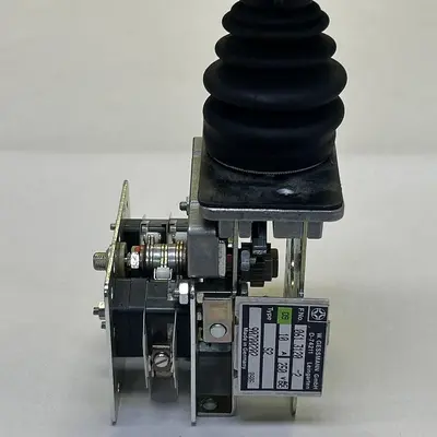 New | in-Stock W GESSMANN 0613120-2 Industrial Controls | Surplus Asset Holdings #1219606