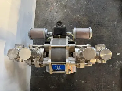USED GRACO 220666