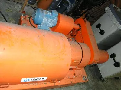 Humboldt S 2-1 decanter centrifuge, CS.