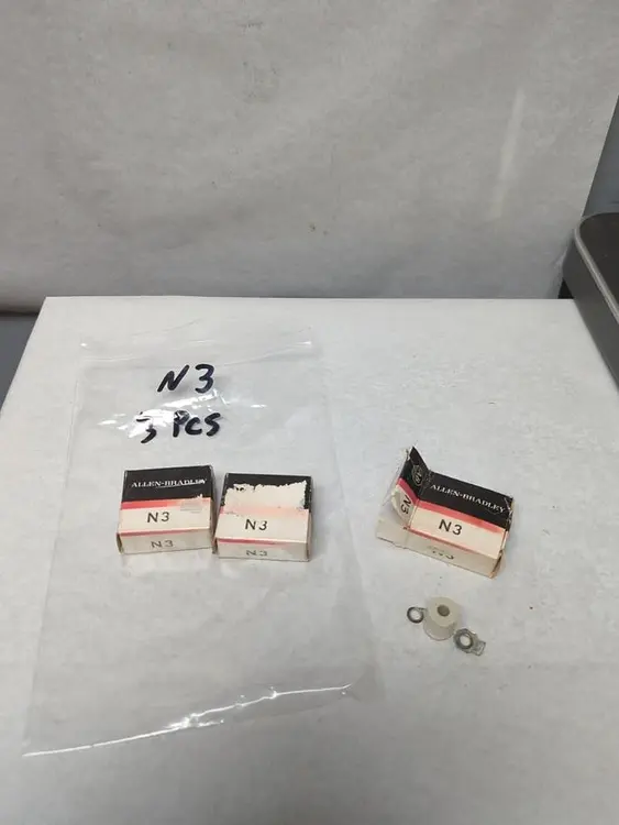 New | in-Stock ALLEN-BRADLEY N3 Miscellaneous Equipment (Electrical & Power) | Surplus Asset Holdings #1200777