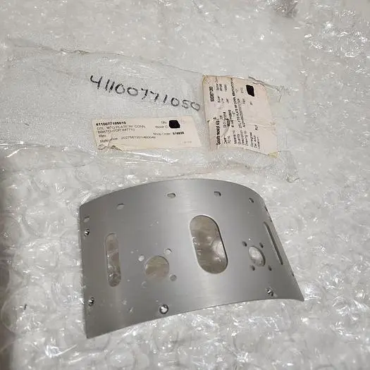 DTL MTG PLATE RF CONN 410077105010