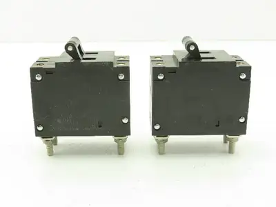 Eaton AM2R-D3-LC-07-D-A Circuit Breaker 1-2 Pole 30A 80/250V  Lot of 2