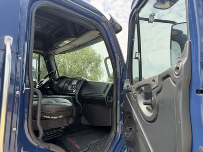 Used 2016 FREIGHTLINER SPORT CHASSIS FLATBED Flatbed Trucks Minnesota US | Carco Truck & Equipment #1514015