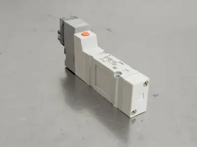 NEW SMC SY3140R-5LOZ