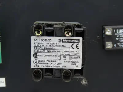 Fanuc A05B-2452-C151 HMI R-J3iB PCMCIA Slot Serial Port E-Stop With Key