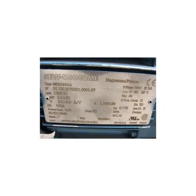 UNUSED SEW-EURODRIVE RIGHT ANGLE GEAR REDUCER WITH 0.25 KW MOTOR