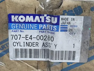 NEW KOMATSU 707-E4-00280