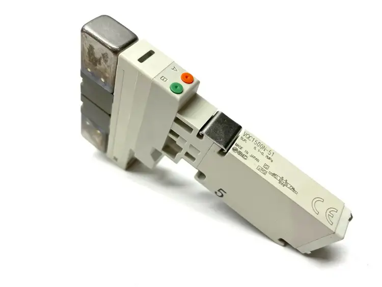New | in-Stock SMC DOUBLE SOLENOID VALVE 5 PORT Solenoid Valves | Maverick Industrial Sales #1103416