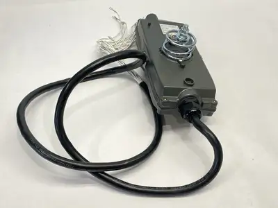 Used Williams Wireless Industrial Radio Remote Control Receiver CH 206 Industrial Controls Michigan US | Maverick Industrial Sales #1413486