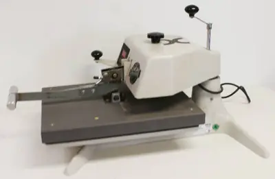 The Magic Touch INSTA Heat Professional Grade, Durable Heat Press, Model # 234, 120Volts, 1700 Watts. Eco friendly