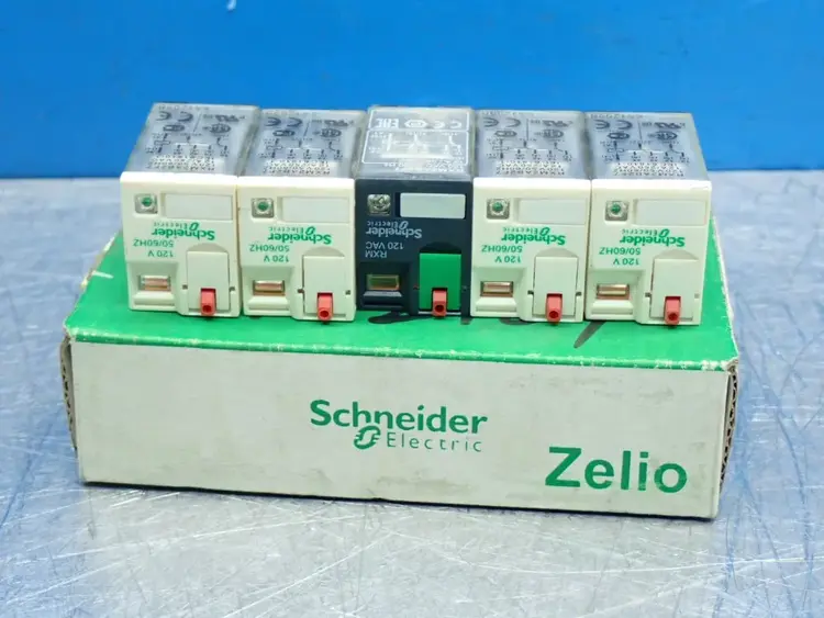 New | in-Stock SCHNEIDER ELECTRIC RXM2AB2F7 Relays & Switches Ohio US | HGR 24 #1150616