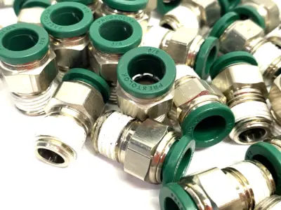 USED PARKER PRESTOLOK PUSH-TO-CONNECT INSTANT FITTING NICK-PLATE