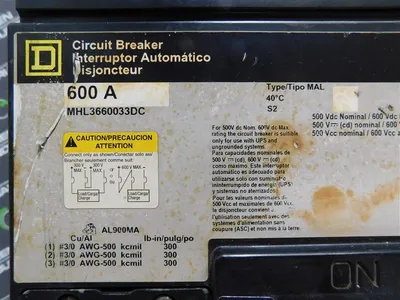 Square D MHL3660033DC Circuit Breaker 600A S2 600VDC Max. 500VDC Nominal Used