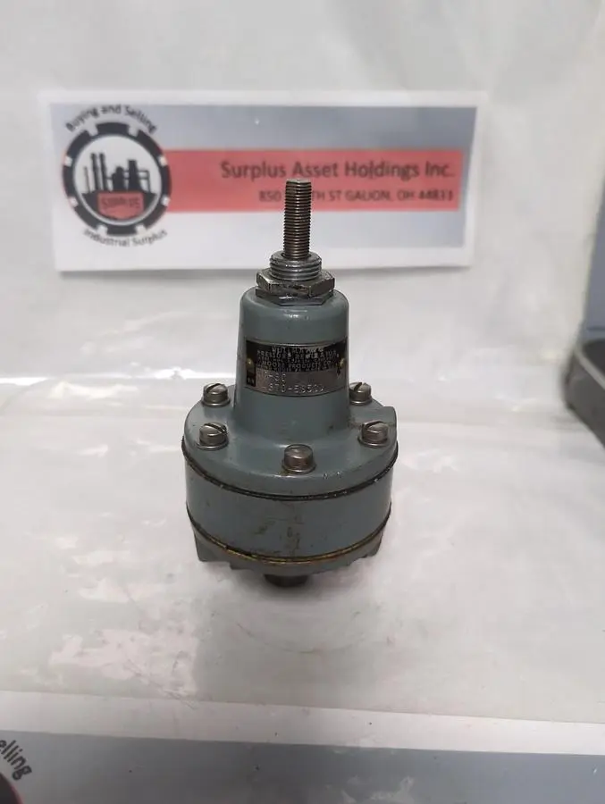 Used NULLMATIC 40-30 Air Pressure Regulators Ohio US | Surplus Asset Holdings #1487283