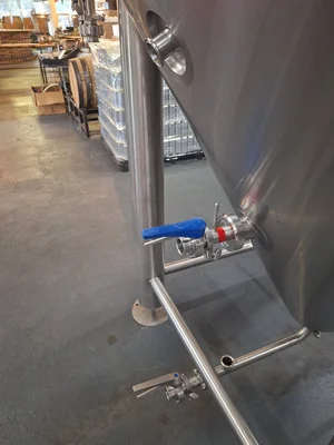 Used _UNKNOWN_ _UNKNOWN_ Brewing Equipment Georgia US | Auction Management Corporation #1548497