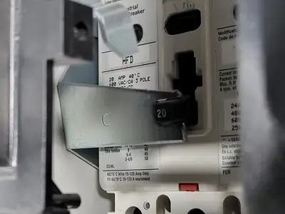 Used EATON SVX005A1-5A4N1 Switchgears British Columbia CA | Lenmark #240314