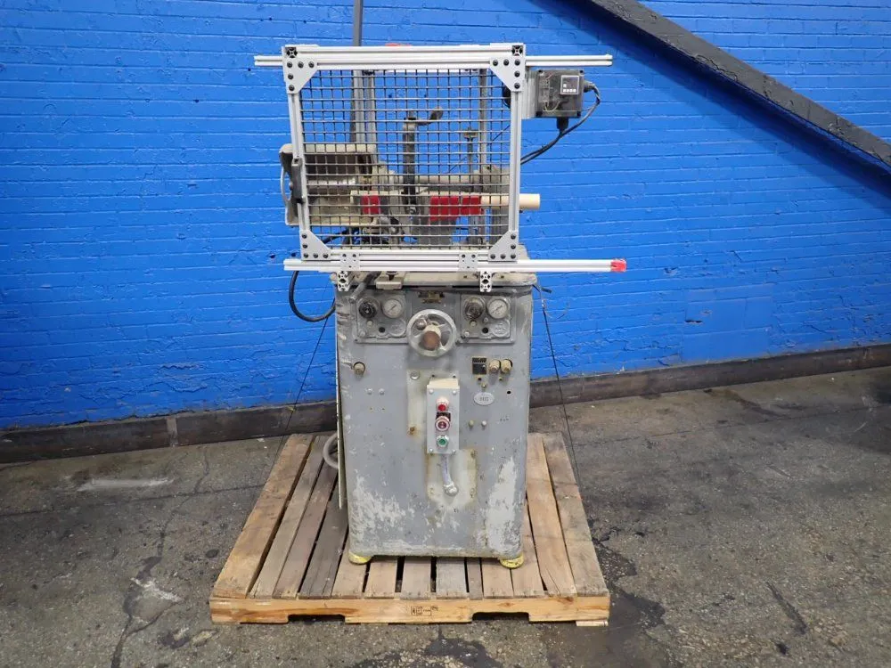 Used ROCKPORT MACINE AND TOOL A3A Core Cutters Ohio US | HGR 24 #878375