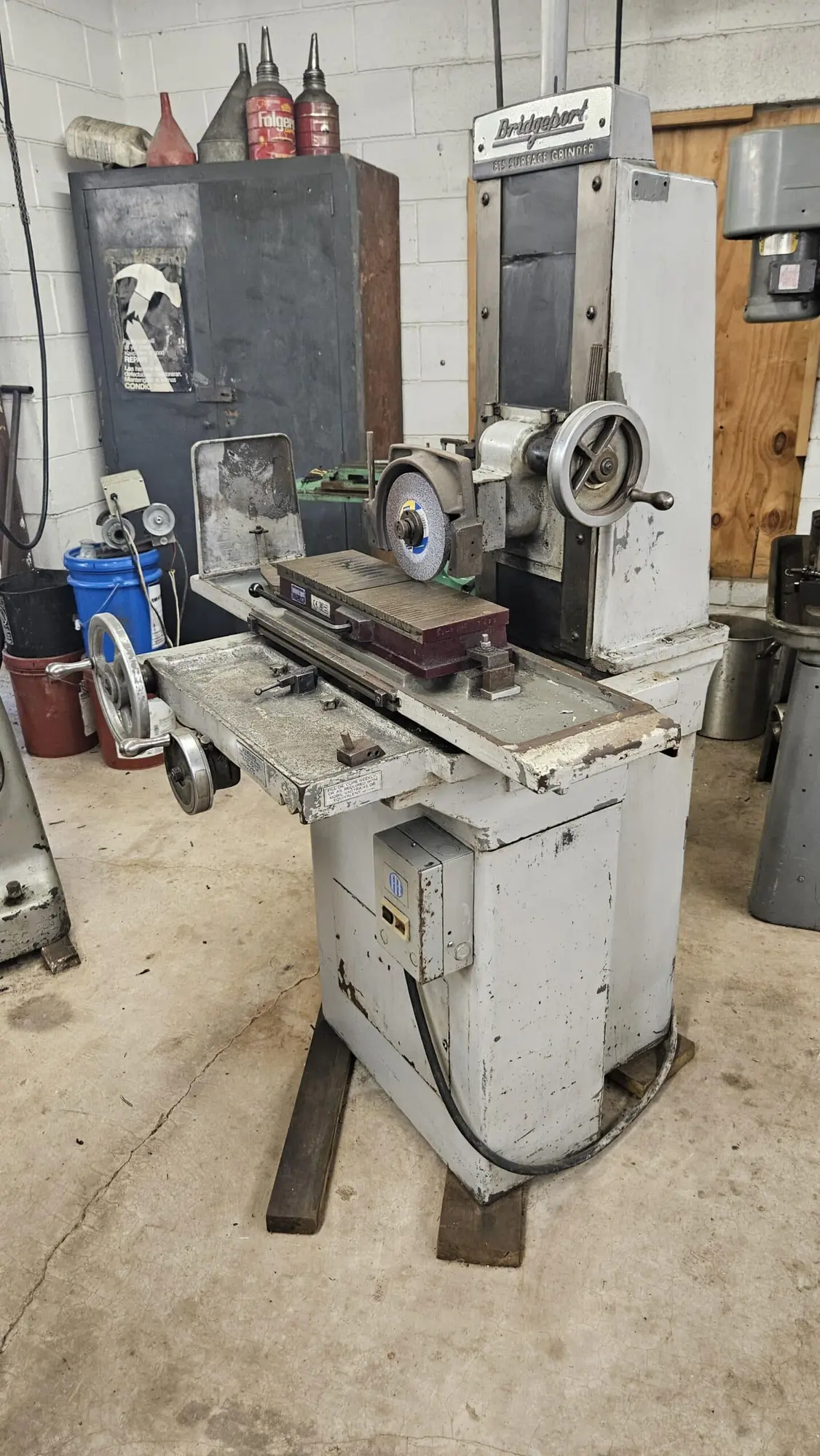 USED BRIDGEPORT SURFACE GRINDER