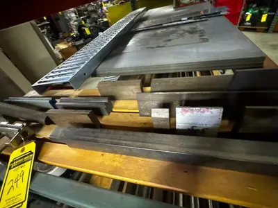 Used _UNKNOWN_ _UNKNOWN_ Press Brake Tooling Ohio US | Myron Bowling Auctioneers Inc #1518526