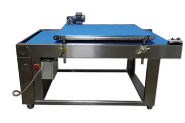 New | in-Stock BECOM MFG BE-DLM-4000 Food Formers California US | BakeryEquipment.com #1554895