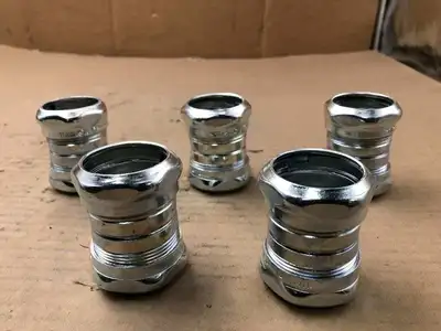 ETP 6125S 1-1/4″ Compression EMT Coupling / Fitting ; Zinc Plated -NIB of 5