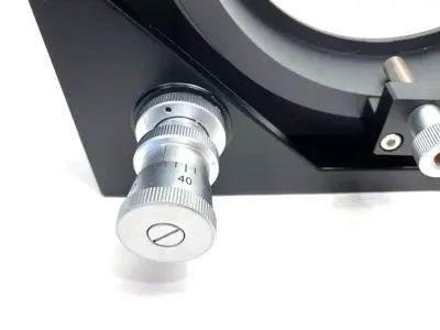 USED OPTOSIGMA EXTRA-LARGE PRECISION GIMBAL MIRROR HOLDER 150MM