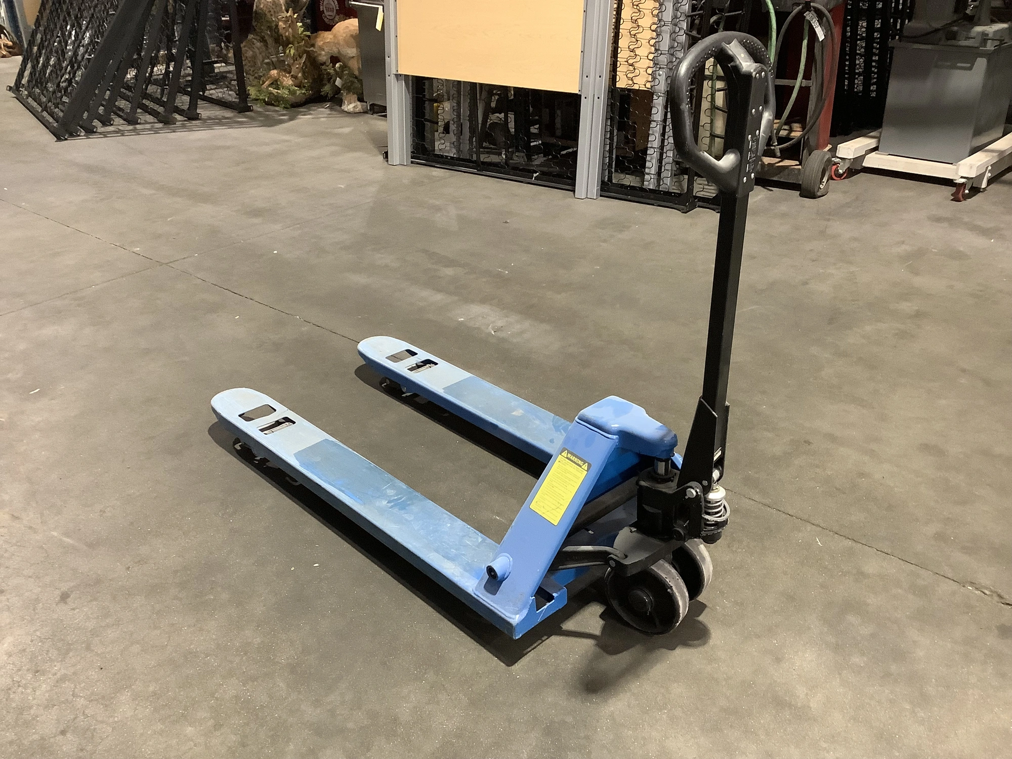 Used _UNKNOWN_ _UNKNOWN_ Pallet Jacks Michigan US | Miedema Asset Management Group #1313862
