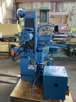 K.O. Lee 7″ x 14″ Hydraulic Feed Surface Grinder