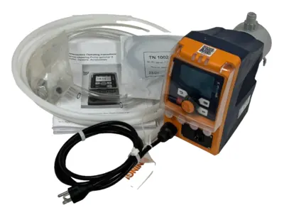 NEW PROMINENT FLUID CONTROLS GMXA1009PPE3Q000UD11000EN DOSING PUMP GMXA