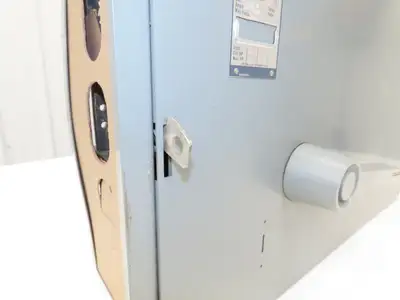 Westinghouse FDP325R Safety Disconnect Switch 400A 240VAC 100Hp 3Ph Fused