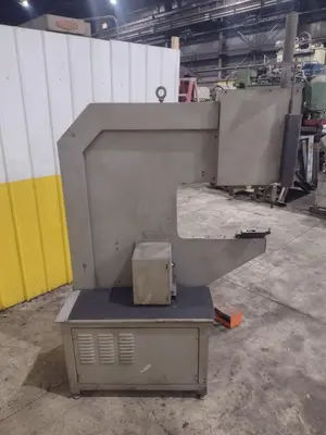8 TON HAEGER PEMSERTER INSERTION PRESS: YOBRO #24454