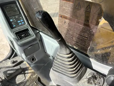 Used 2004 KOMATSU PC200LC-7 Excavators Texas US | Proxy Equipment #1383058