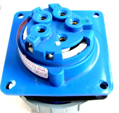 NEW LEVITON 520R9W WATERTIGHT RECEPTACLE 20AMP 3PHY 120/208VAC