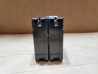 USED CUTLER-HAMMER BR215