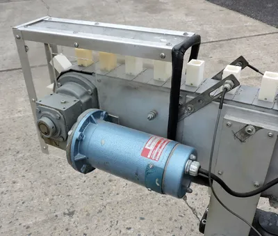USED AVERY TOP LABELER 250M-4-RH