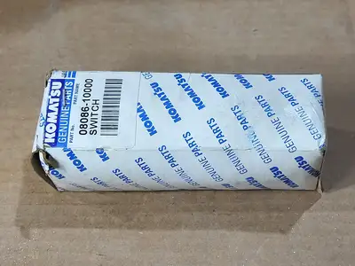 USED KOMATSU 08086-10000