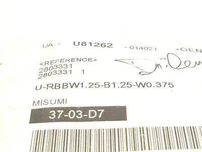 U-RBBW1.25-B1.25-W0.375 | MiSUMi  Thread Hole Mounting Gussets - New – Open box