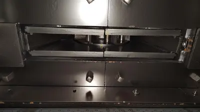 USED 1985 WHEELABRATOR TUMBLAST TBR-12