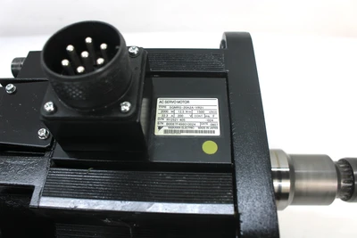 USED YASKAWA SGMRS-20A2A-YR21