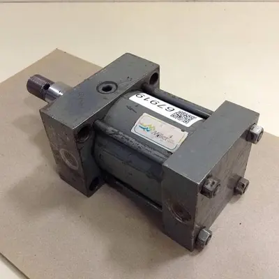 USED MILLER ER67