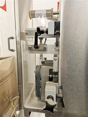 Used CAPMATIC _UNKNOWN_ Cappers Tamper Evident - Neck Banders Connecticut US | DMC Industries #1281666