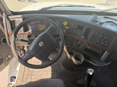 Used 2009 VOLVO VNL Conventional trucks Indiana US | Miedema Asset Management Group #1414638