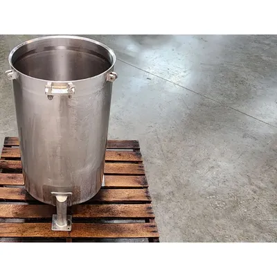 Used Walker 20 Gallon Stainless Steel Liquid Tank