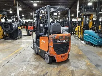 USED 2020 DOOSAN BC20S-7