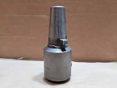 USED UNIVERSAL ENGINEERING 80851