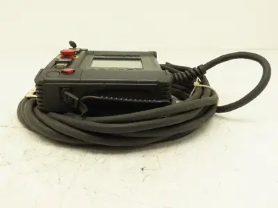 Idec HG2R-SS62BH-MK1260 Robot Teach Pendant & Display E-Stop With Cut Cord
