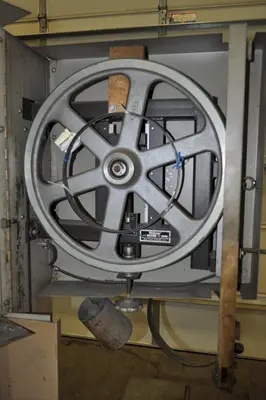 20" WELLSAW VERTICAL BANDSAW